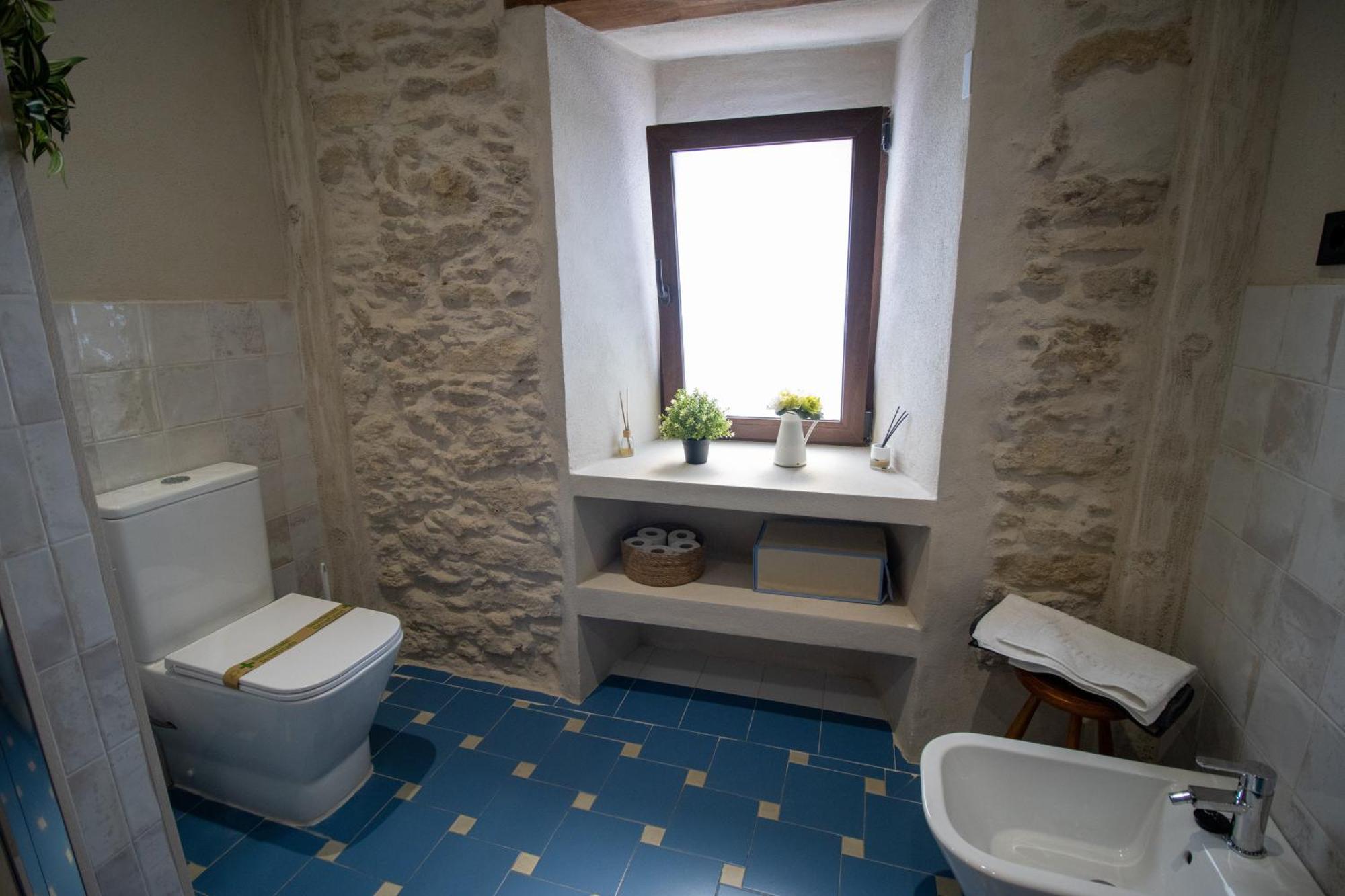 La Casa De La Lela Βίλα Setenil De Las Bodegas Δωμάτιο φωτογραφία