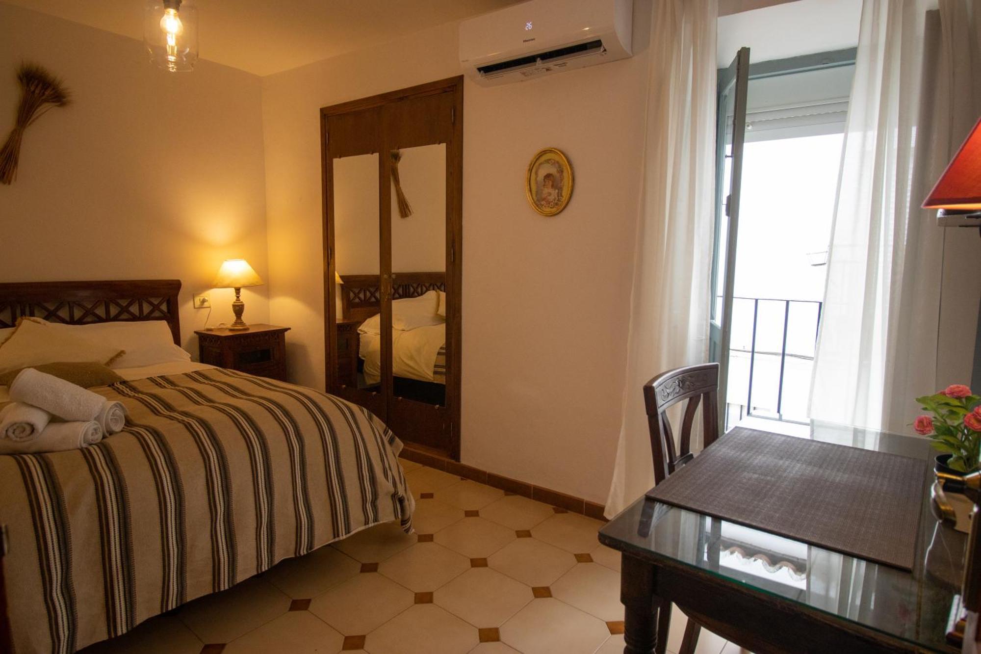 La Casa De La Lela Βίλα Setenil De Las Bodegas Δωμάτιο φωτογραφία