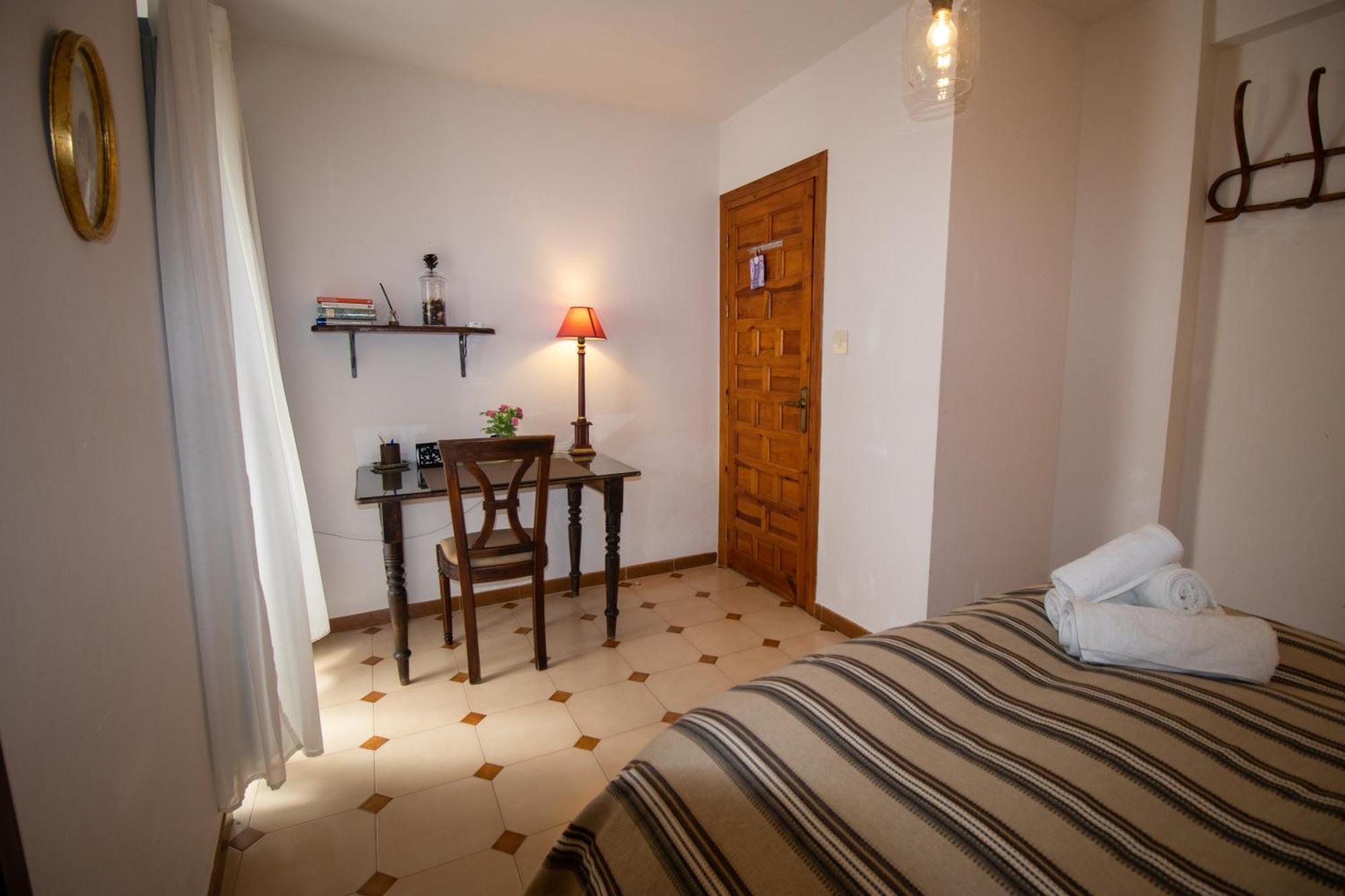 La Casa De La Lela Βίλα Setenil De Las Bodegas Δωμάτιο φωτογραφία